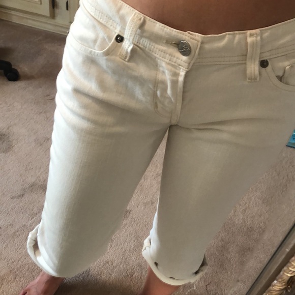 Citizens of Humanity low rise white capris - Picture 6 of 14